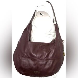 Kipling HB6413-747 Burgundy Leather Hobo Shoulder Bag Slouchy zip Bag charm